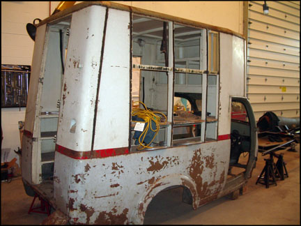 Fordson Emergency Food Van photo 2